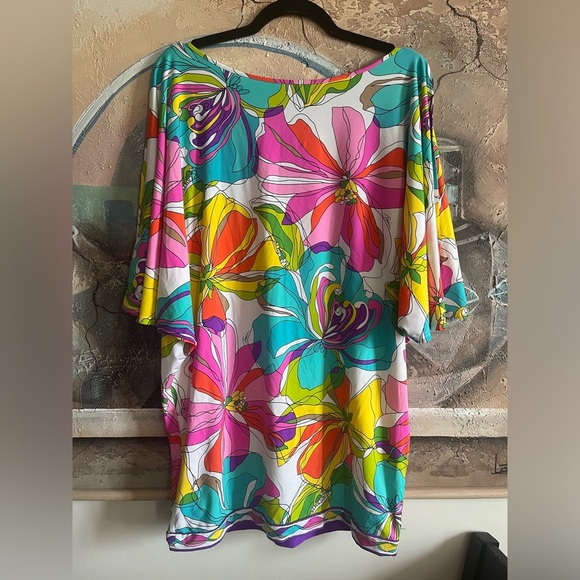 Trina Turk Kaleidoscope Floral Tunic Cover Up in Multi - Picture 3 of 16